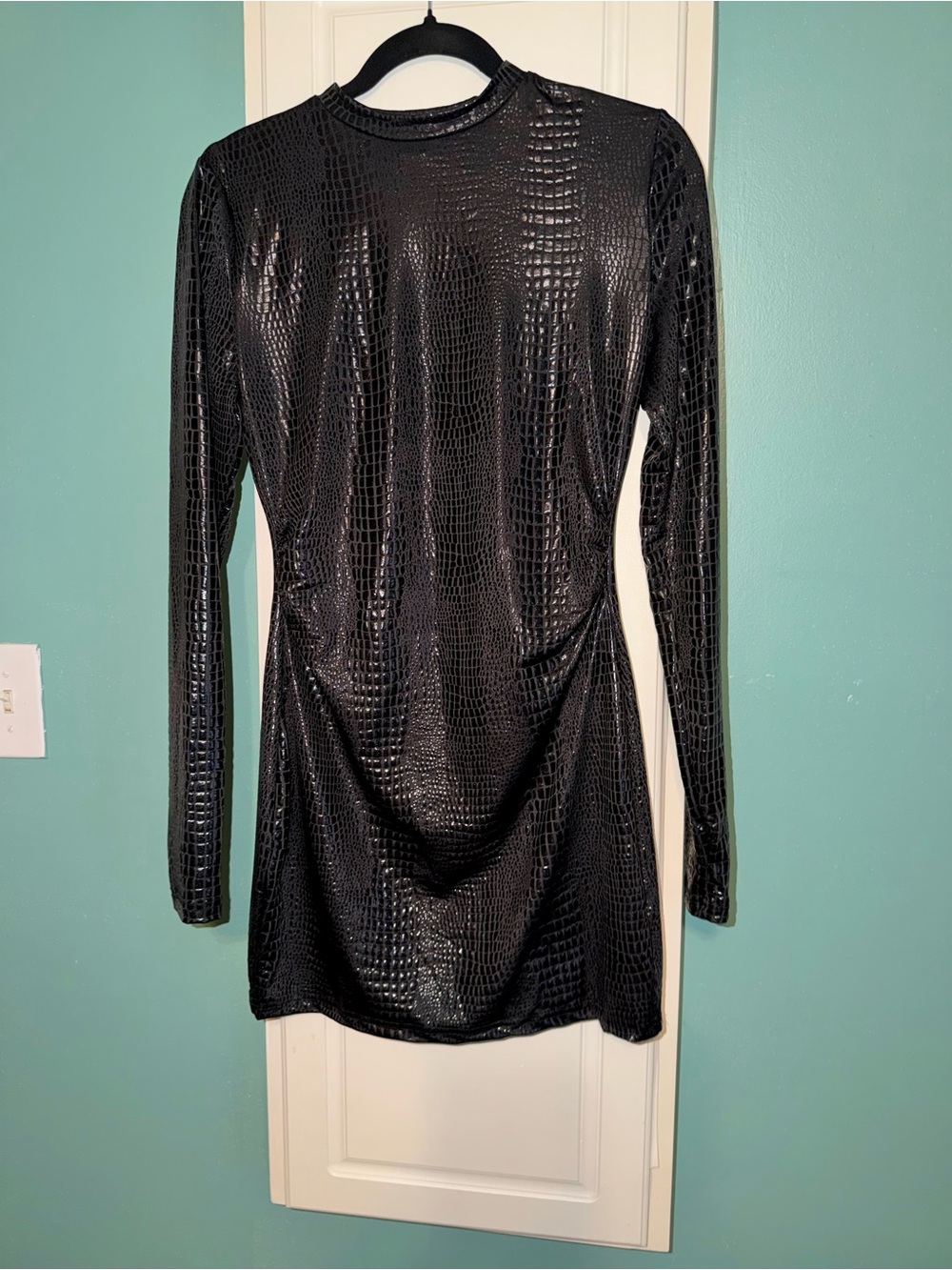 SHEIN Black Faux Croc Long-Sleeve Mini Dress